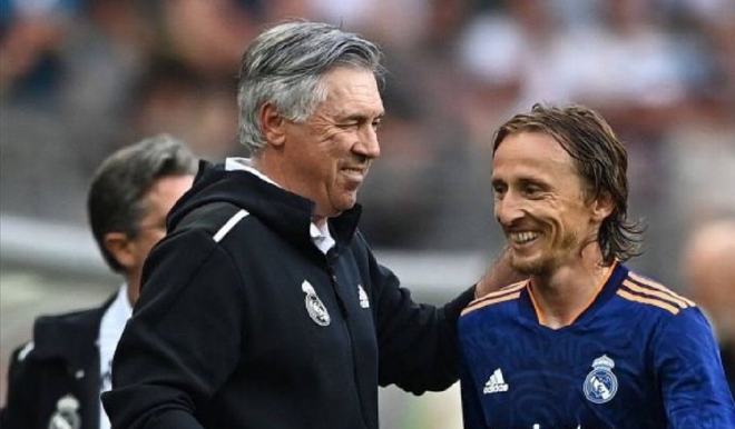 现击败强敌 现击败强敌