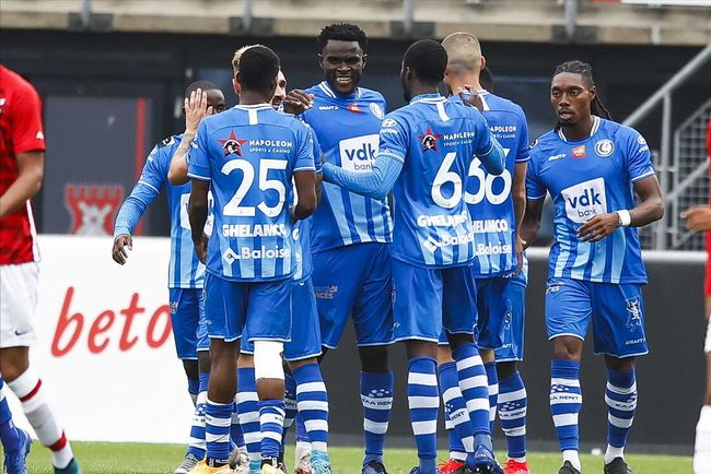 进退两难 进退两难